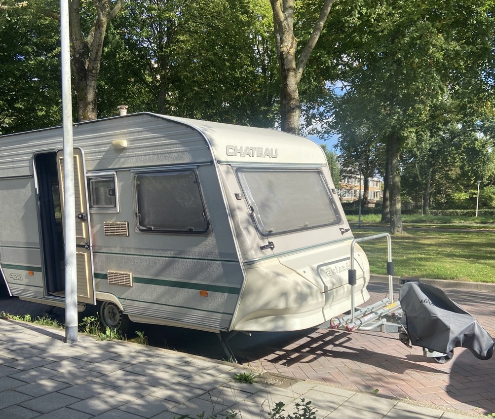 Kleine en lichte caravan met stapelbed!